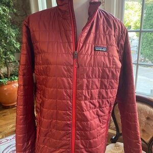 Patagonia Men’s Nano Puff Jacket - size M